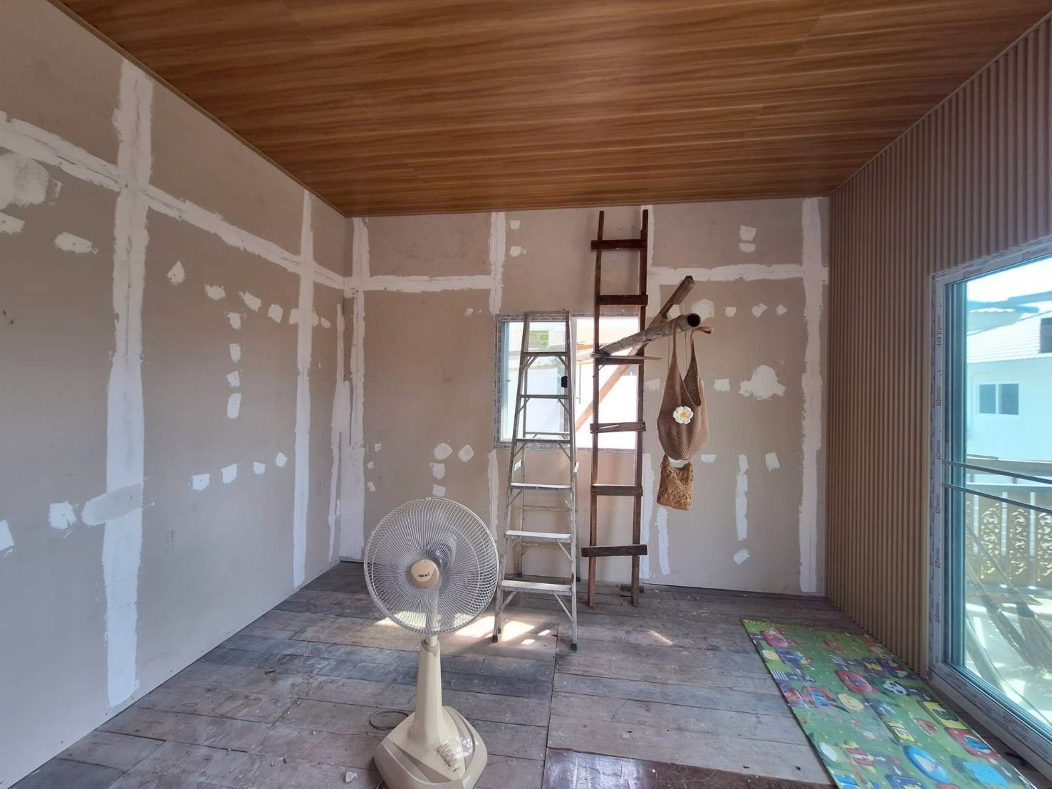 ติดตั้งผ้าม่านโรงพยาบาลโซนผู้ป่วยใน อาคาร A ภาพที่ 16