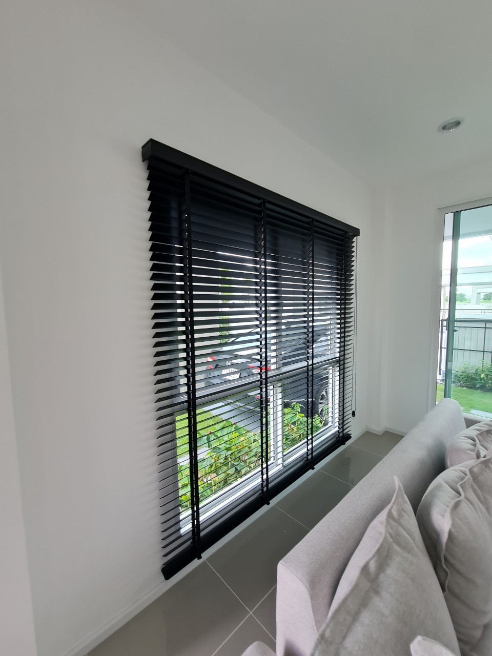 Atlanta Icy White Faux Wood Blind – 50mm Slat thumb 3