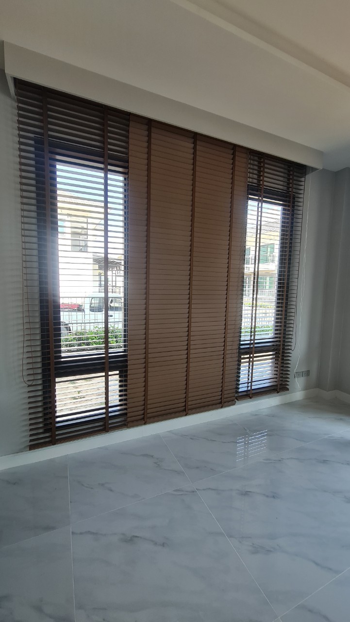 SPC-LK-01 | กระเบื้องยางคลิกล็อกผิวด้าน สำหรับบ้านและออฟฟิศ thumb 2