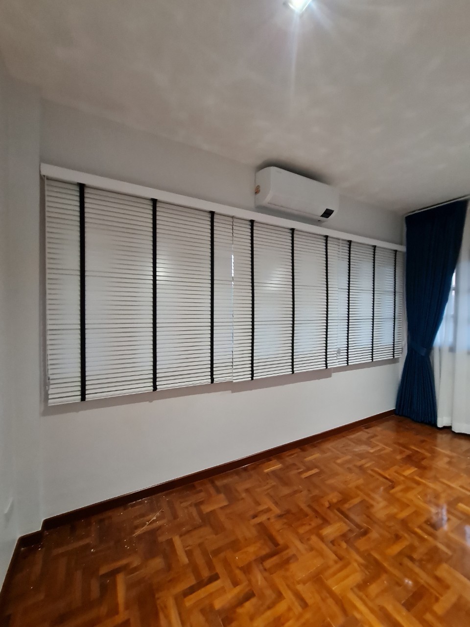 JC-002 | ผ้าม่านญี่ปุ่นสีพื้น