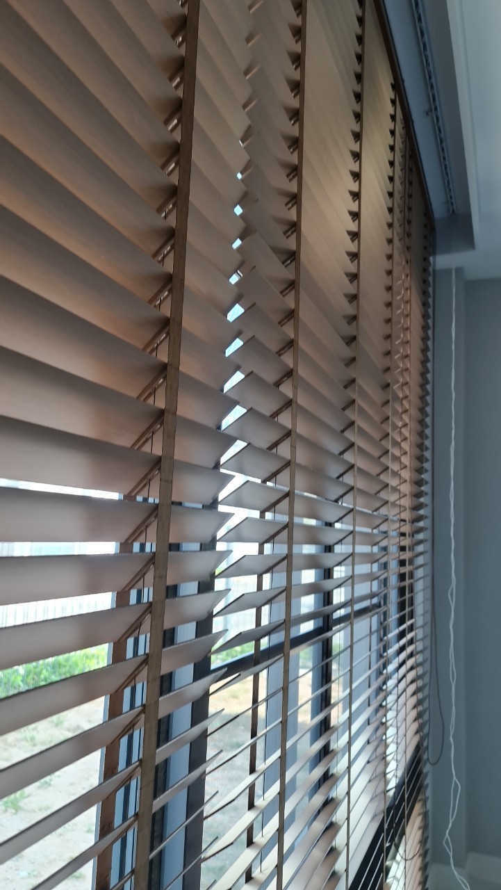 RB-012L | ม่านม้วน 2 ชั้น โปร่งแสงและทึบแสงในชุดเดียว