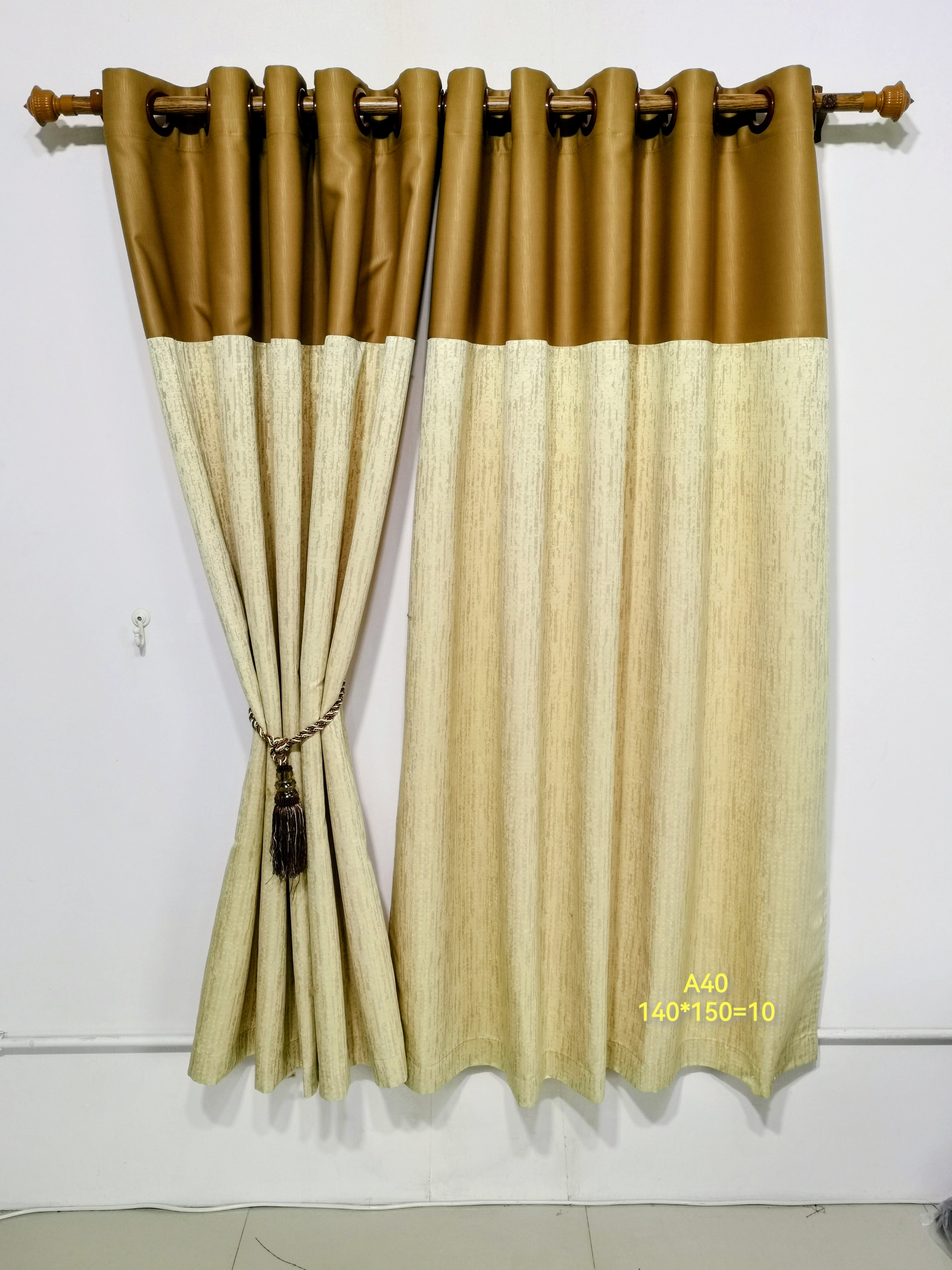 ม่านสำเร็จ กรองแสง199 thumb 3