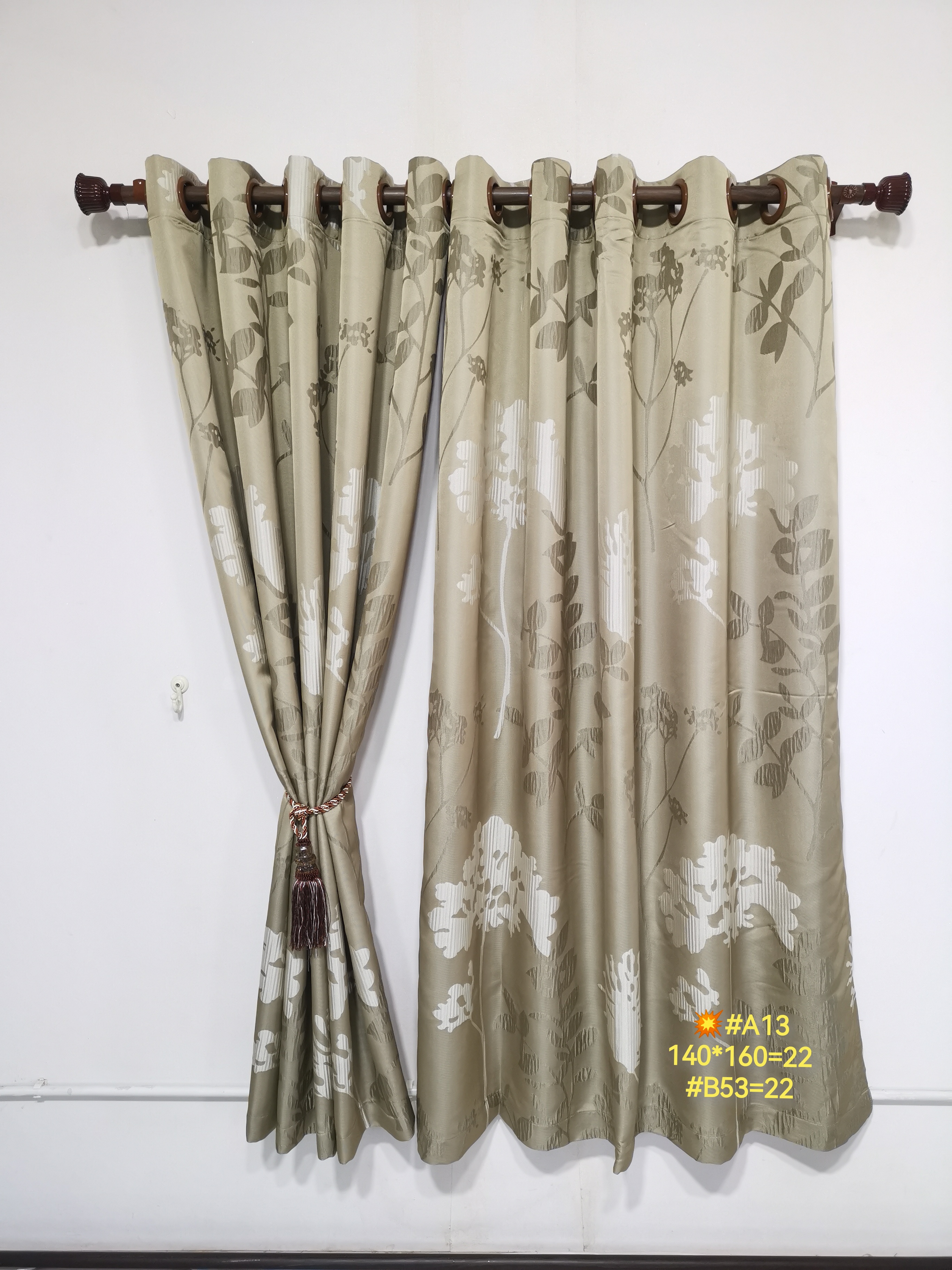 ม่านสำเร็จ กรองแสง199 thumb 3