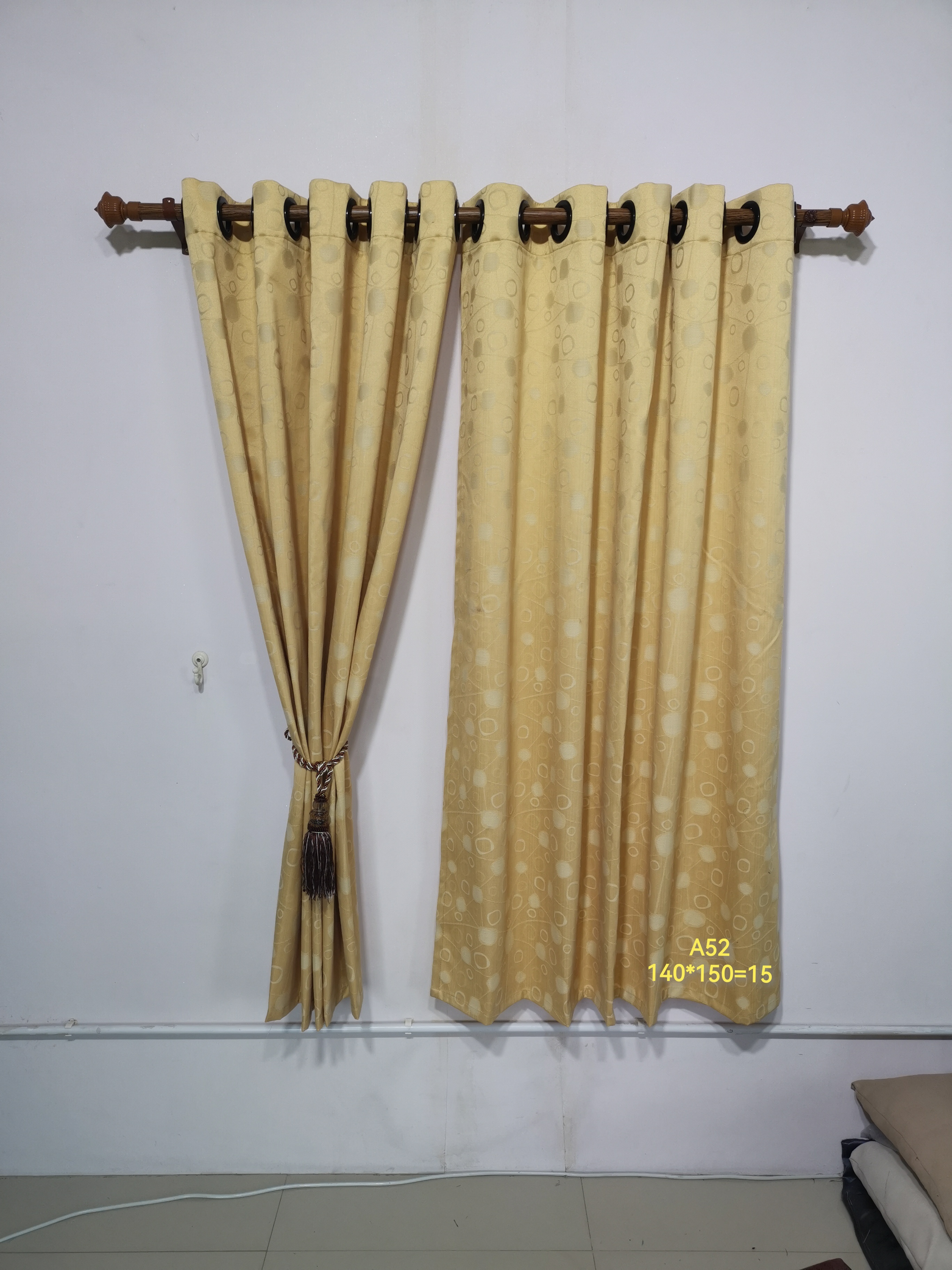 ม่านสำเร็จ กรองแสง199 thumb 4